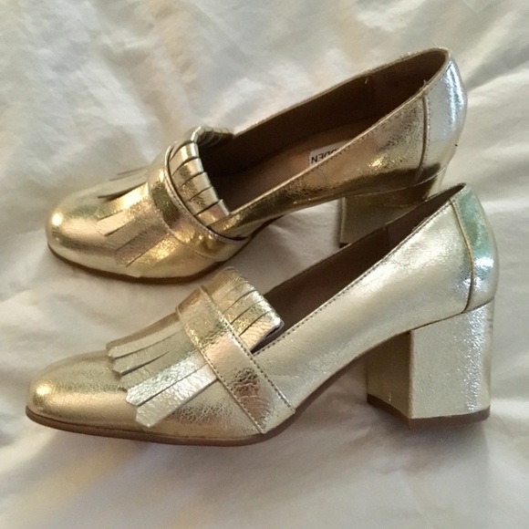 gucci marmont gold heels